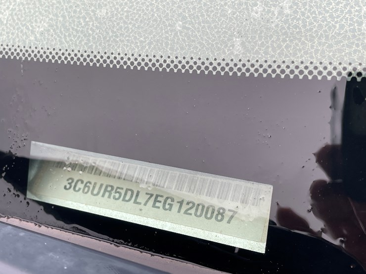 2014-dodge-2500-image-44