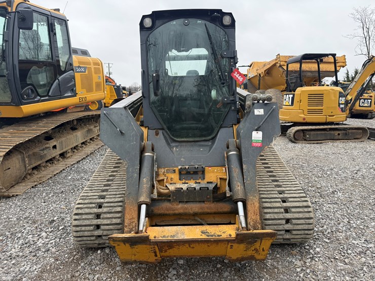 2015-deere-333e-image-8