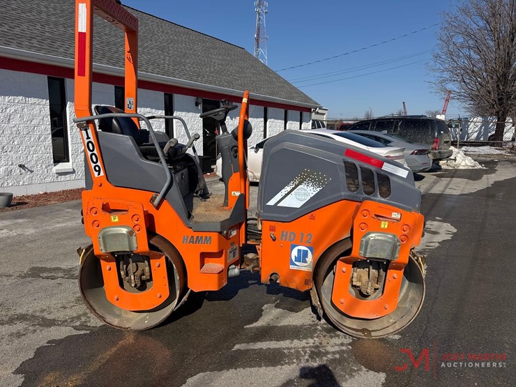 2010-hamm-hd12-image-2