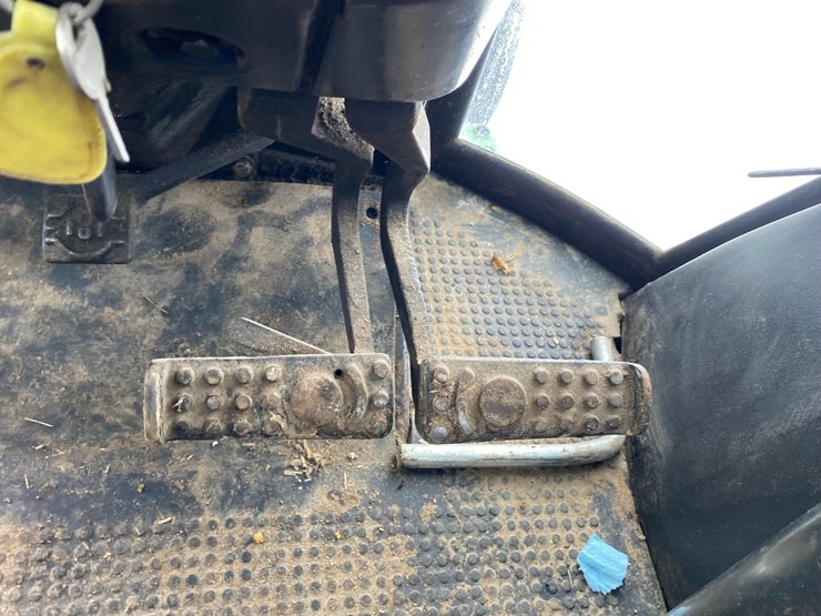 john-deere-4640-image-59