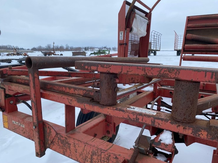 h&s-bale-wrapper-image-9