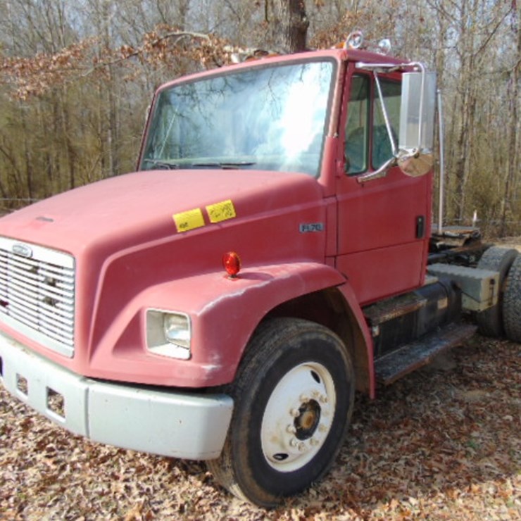 1997 FREIGHTLINER FL70
