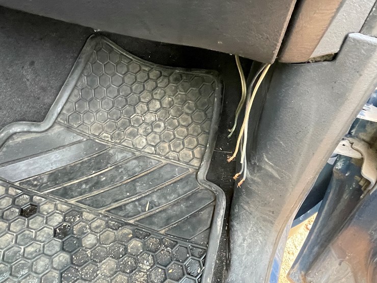 2004-dodge-1500-image-32