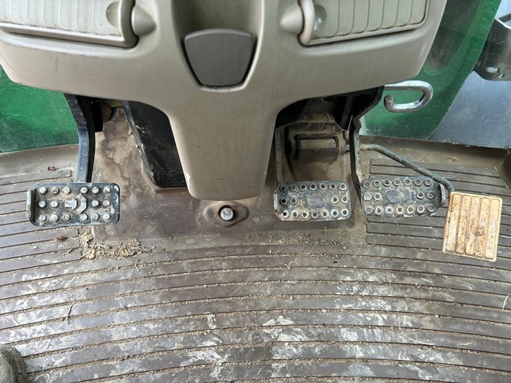 john-deere-6430-image-27