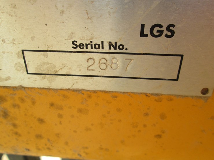 #27299-•-nammco-xhddb-8-levee-plow-w/ls-12-seeder-2687-image-17