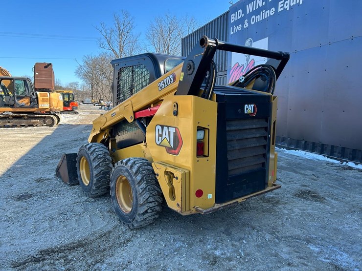 2022-caterpillar-262d3-image-2