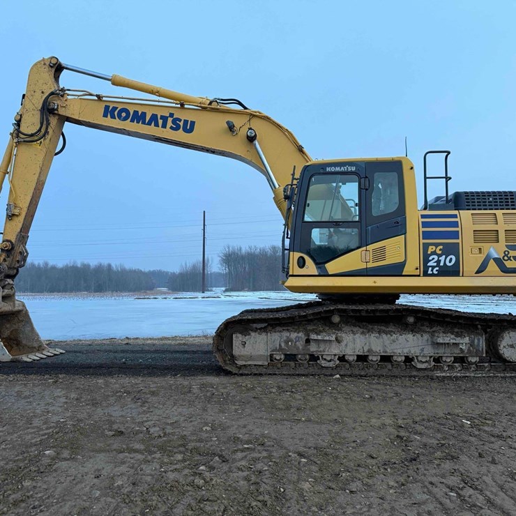 2018 KOMATSU PC210 LC-11