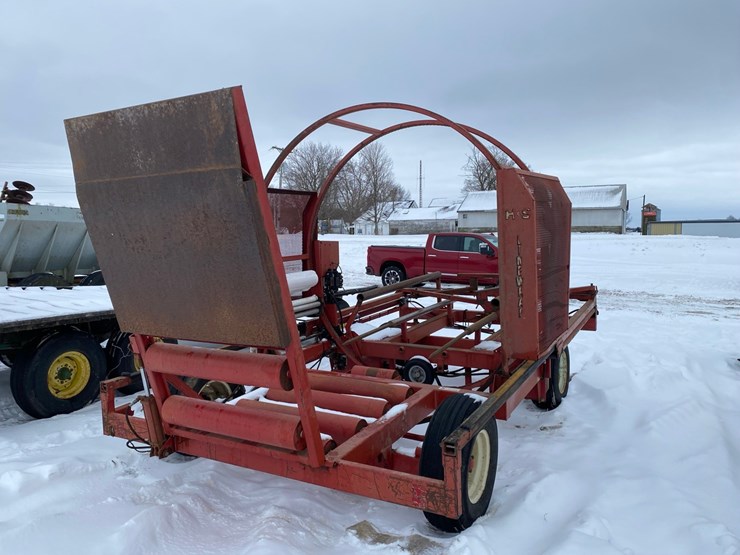 h&s-bale-wrapper-image-3