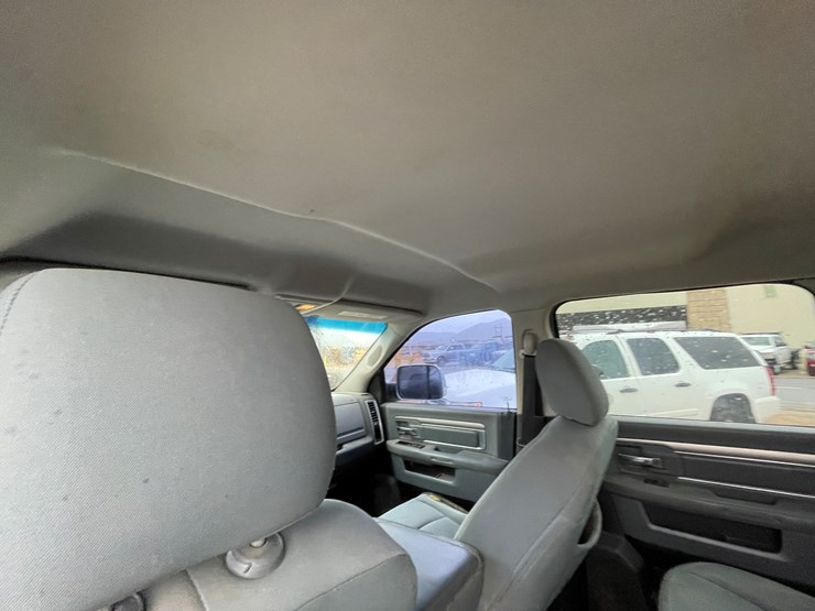 2014-dodge-2500-image-76