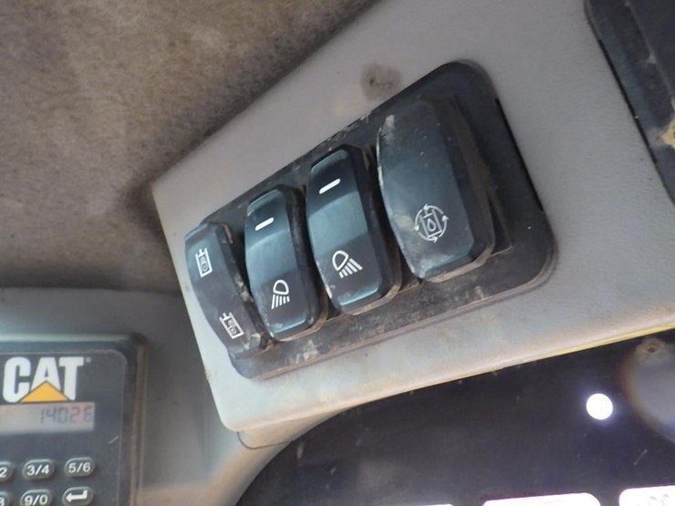 caterpillar-226d3-image-29