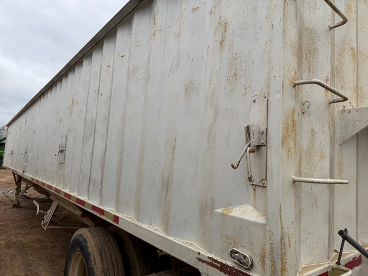 #38664-•-1981-40'-hopper-bottom-trailer-vin:-1i9sh4021by014529-image-49