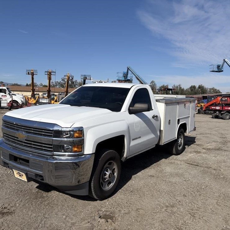 2017 CHEVROLET SILVERADO 2500