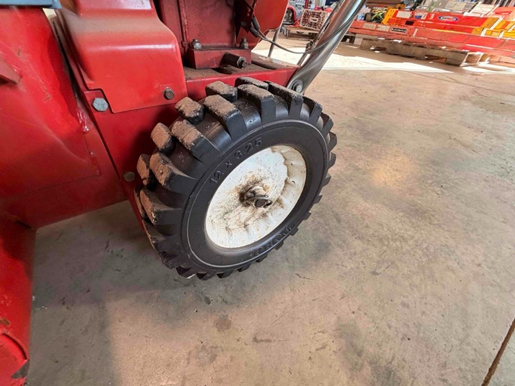 toro-521-snowblower-image-16