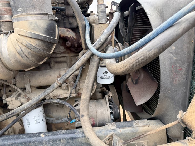 1990-international-9400-image-48