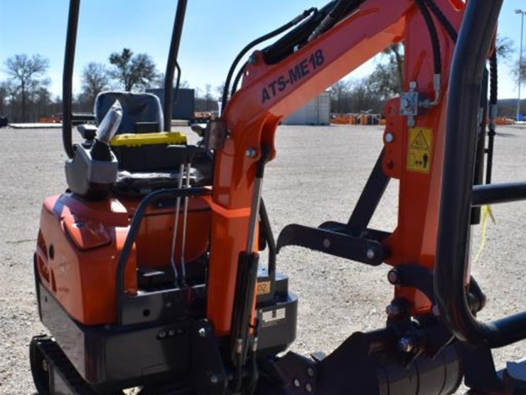 ats-me18-mini-excavator-(serial-#-2511239168xx)-image-2