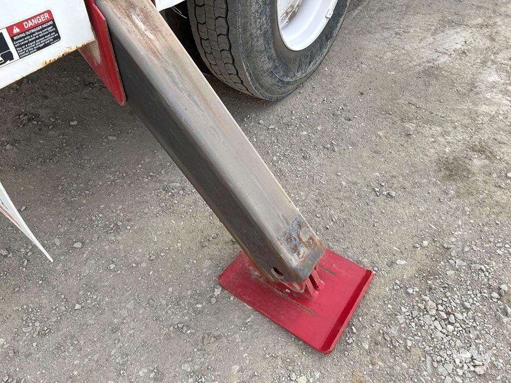 2004-international-durastar-4300-image-27