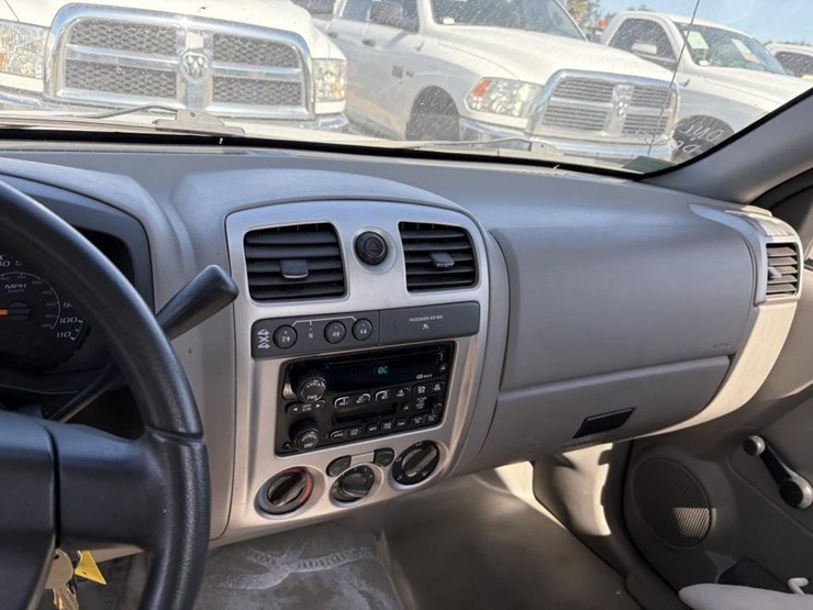 2008-chevrolet-colorado-image-13