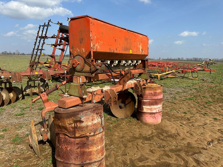 #38698-•-levee-plow-w/-seeder-image-2