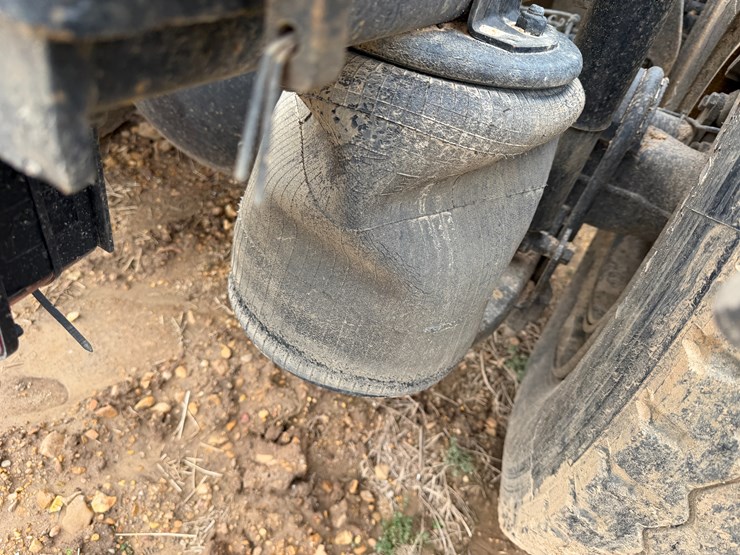 2007-international-9200i-image-12