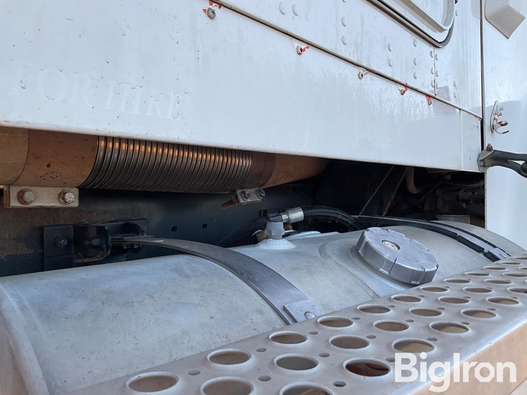 1995-kenworth-t800-image-18