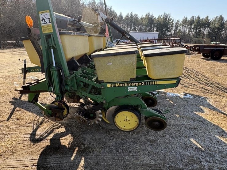 john-deere-7200-image-6