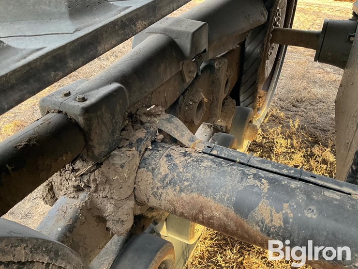 2009-challenger-mt835c-image-10