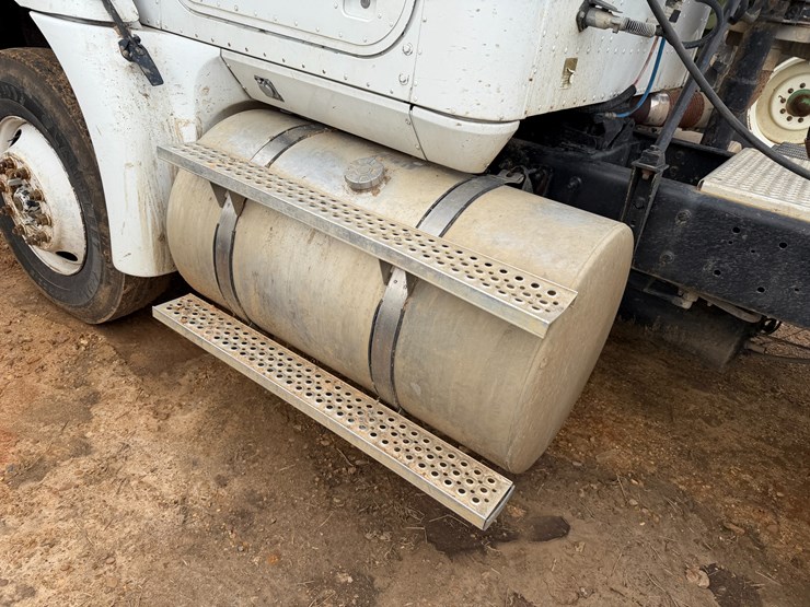 2007-international-9200i-image-29