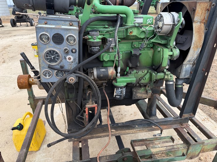 john-deere-4045t-image-21