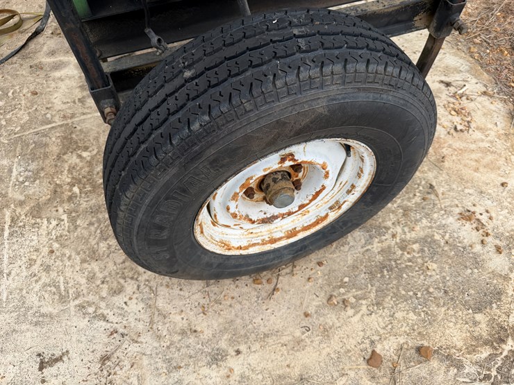 john-deere-4045t-image-8