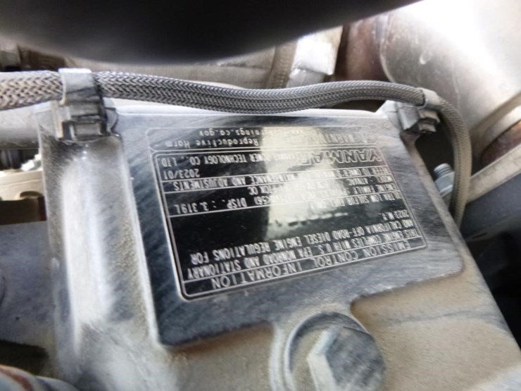 2023-develon-dx85r-3-hydraulic-excavator-image-36