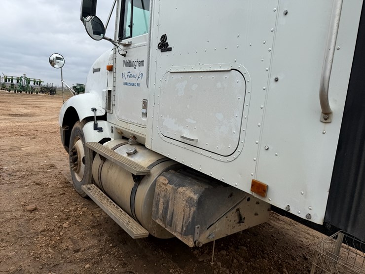 1996-international-9400-image-30