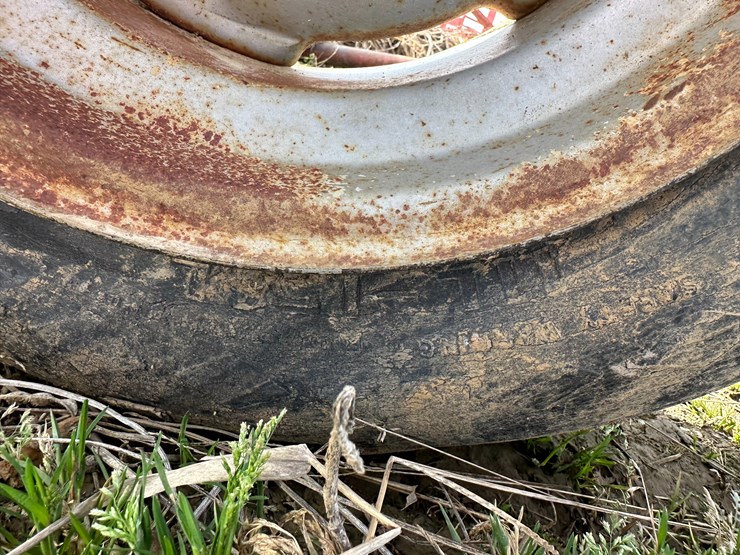 #38704-•-brandt-88-16'x50'-float-image-5