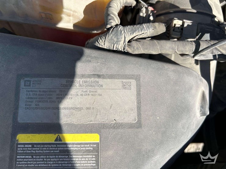 2015-gmc-3500-image-10