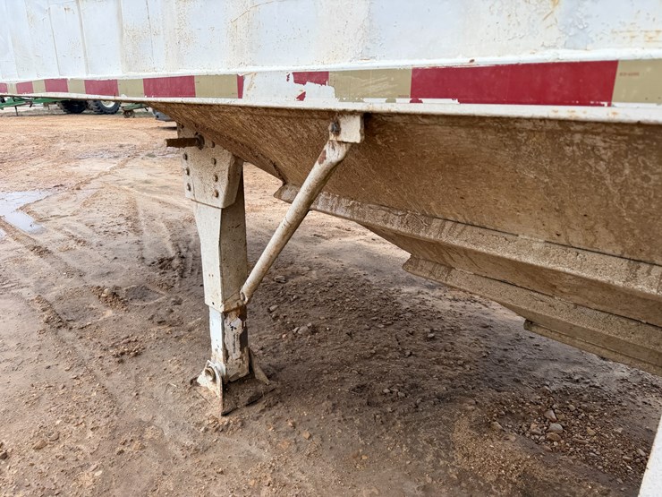 #38664-•-1981-40'-hopper-bottom-trailer-vin:-1i9sh4021by014529-image-30