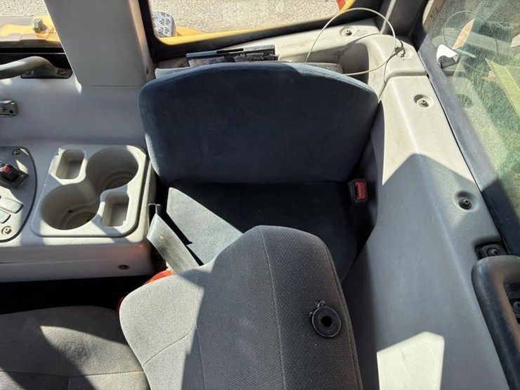 2018-volvo-a45g-image-32