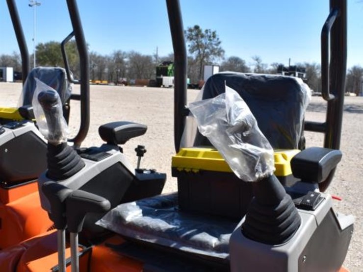 ats-me18-mini-excavator-(serial-#-2511239178xx)-image-7