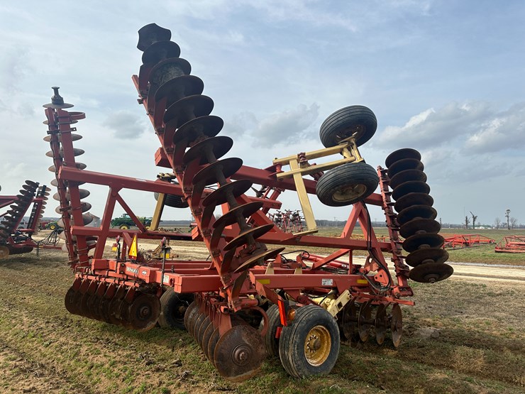 2005-krause-4995-image-3