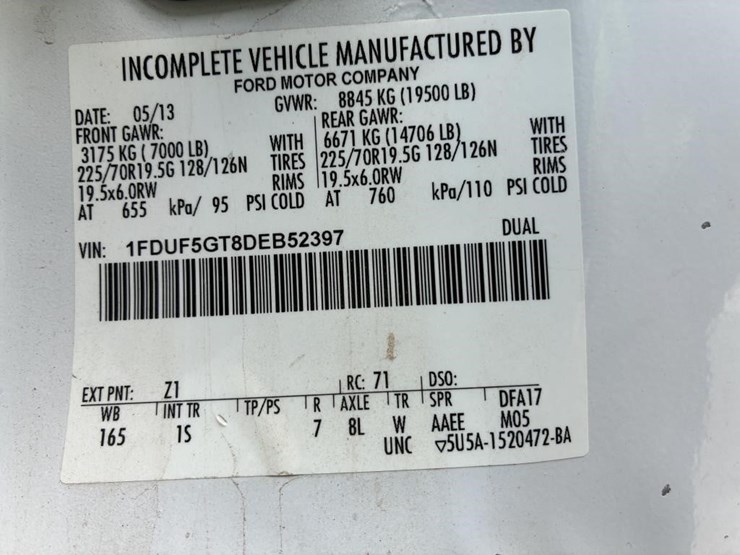 2013-ford-f550-sd-image-16