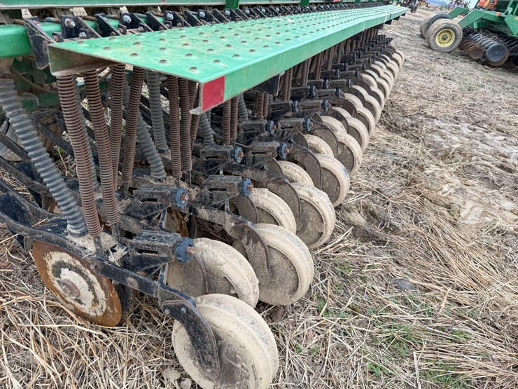 #38669-•-great-plains-spd20-20'-grain-drill-image-24