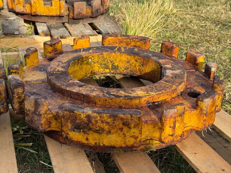 (4)-minneapolis-moline-half-wheel-weights-image-3