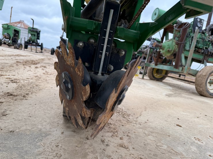 john-deere-1725-image-89