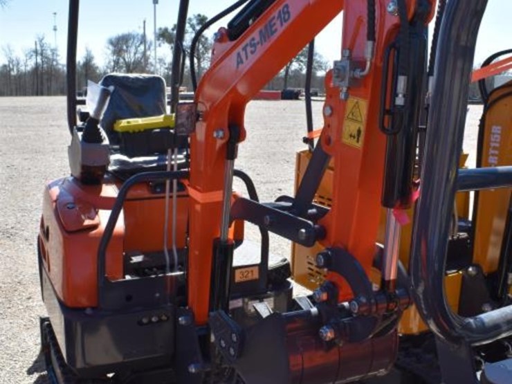 ats-me18-mini-excavator-(serial-#-2511239178xx)-image-2
