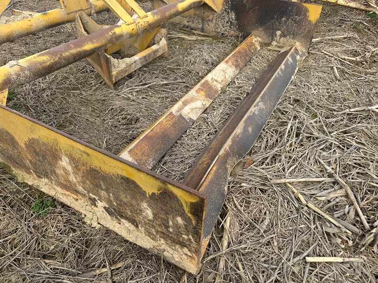 #38728-•-8'-levee-smother-image-5