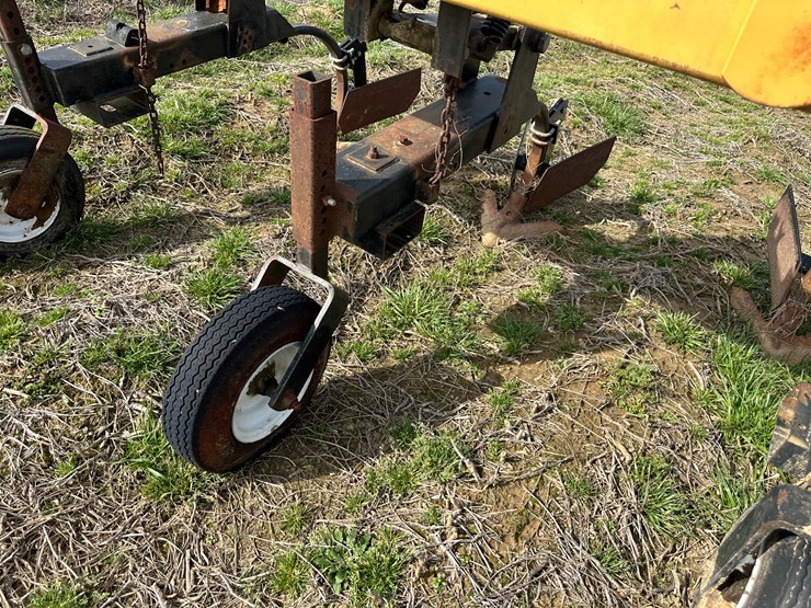 2000-landoll-2000-image-19