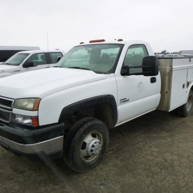2007 CHEVROLET 3500