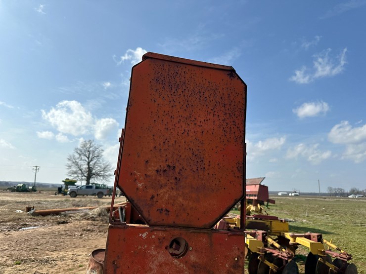 #38698-•-levee-plow-w/-seeder-image-13