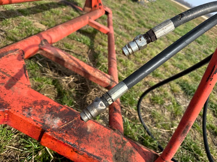 #38704-•-brandt-88-16'x50'-float-image-55