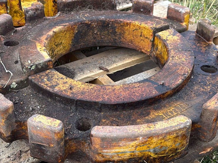 (4)-minneapolis-moline-split-wheel-weights-image-4