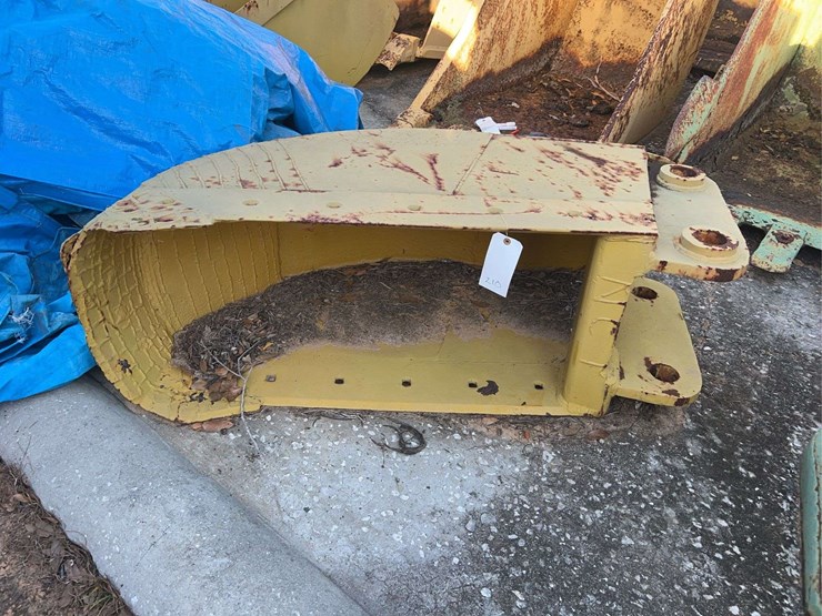 18”-scoop-bucket-image-1