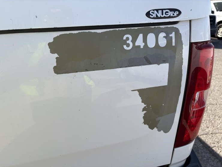 2011-chevrolet-1500-image-31